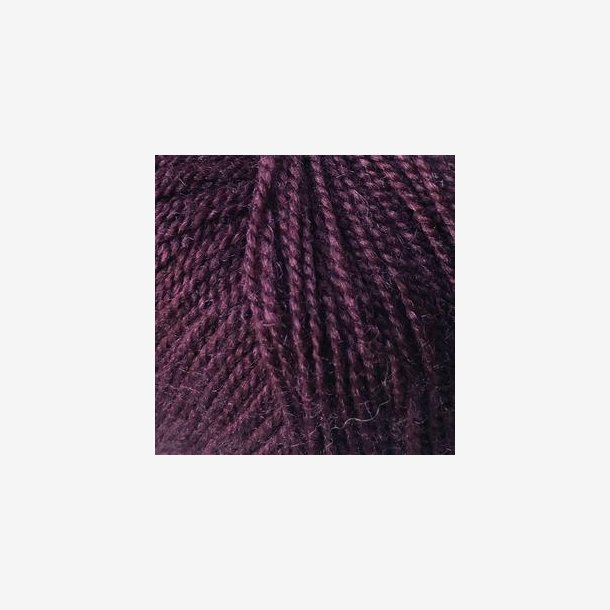 Wild and Soft - Aubergine (484)