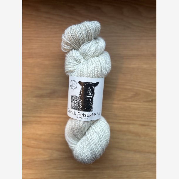 Dansk Pelsuld 5,5/2 - Sand (04)