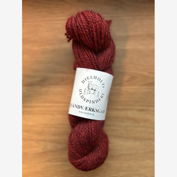 Hndvrksgarn - Rustrd (06)