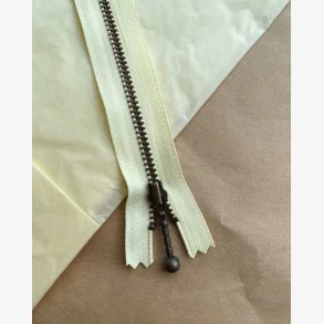 Lynls 14 cm - Hasselnd