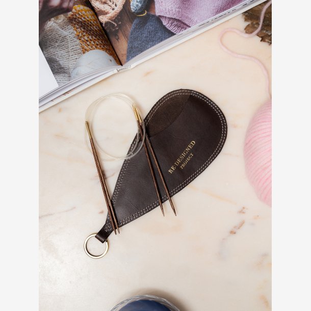 Re:Designed Project 129 - Dark Brown - Pindeetui/sakseetui
