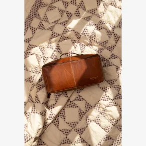 Re:Designed Project 104 - Walnut - Projekttaske