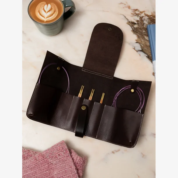 Re:Designed Project 131 - Dark Brown - Pindeetui
