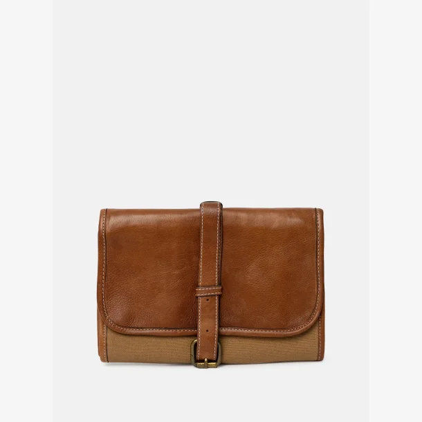 Re:Designed Project 52 - Walnut - Needle Case