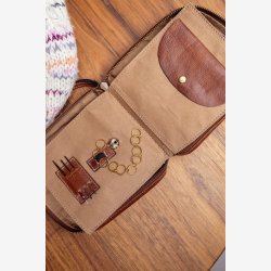 Re:Designed Project 83 - Walnut - Pindeetui