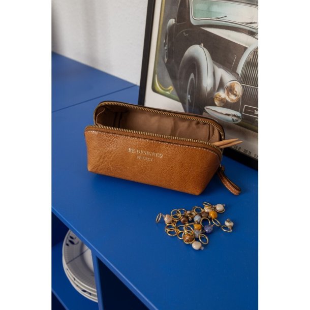 Re:Designed Project 36 - Burned Tan/Gold - Organizer