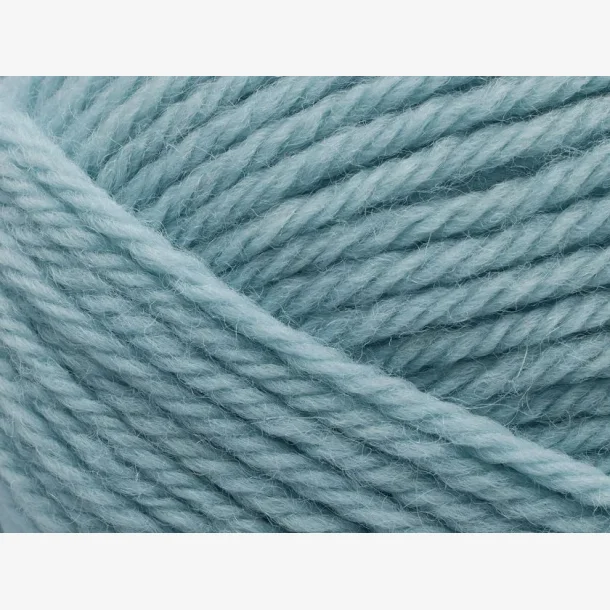 Peruvian Highland Wool - Rime Frost (281)