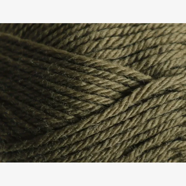 Peruvian Highland Wool - Olive Noir (386)