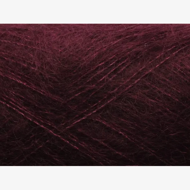 Tilia - Dark Bordeaux (382)